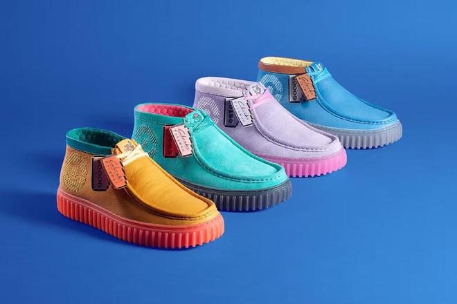 上市、BIRKENSTOCK 推出蛇年新春系列j9九游会网站入口每周鞋报：福克斯签名鞋正式(图3)